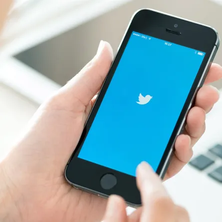 آلية توثيق حساب تويتر