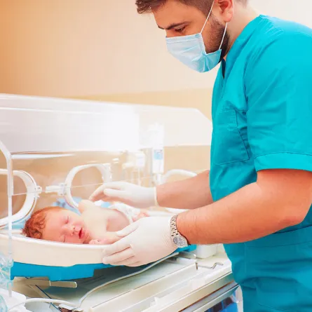 طرق رعاية الأطفال المبتسرين 