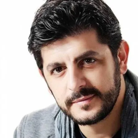 بالصور.. طوني عيسى يحتفل بيوم ميلاده برفقة زوجته: عيدي صار عيدين