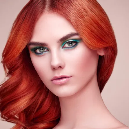 أحدث ألوان صبغات الشعر بتدرجات الأحمر