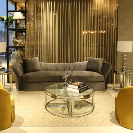 فخامة الأصفر الخردلي وطابعه الترحيبي في الديكور