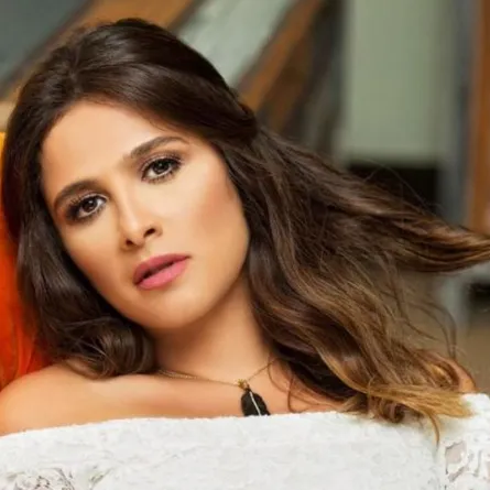 شقيقة محمد حلاوة تدافع عن ريهام حجاج وتنتقد ياسمين عبد العزيز: أخرجي من حياتنا