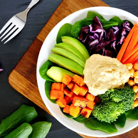 أطعمة غنية بالمغنيسيوم خصيصاً لمرضى القولون العصبي