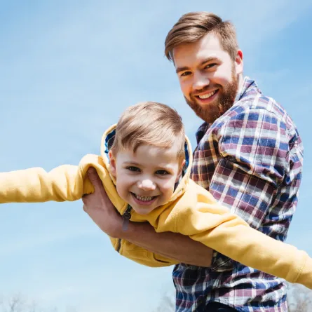في يوم الأب العالمي  .. دعي زوجك يكون رئيس العصابة مع أطفاله
