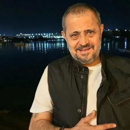 شاهد .. جورج وسوف يوجّه سؤالاً لجمهوره.. "بمَ رد البحر"