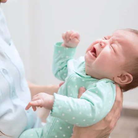 أسباب عدم تركيز الطفل الرضيع