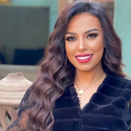 بالفيديو: مروة ناجي تكشف أسباب مشاركتها في مسرحية «ألمظ وسي عبده» 