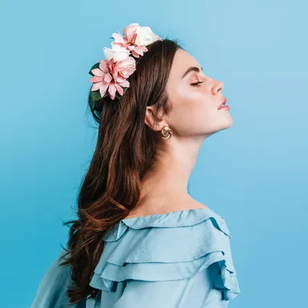 للشابات.. صفات تجعلك جذابة