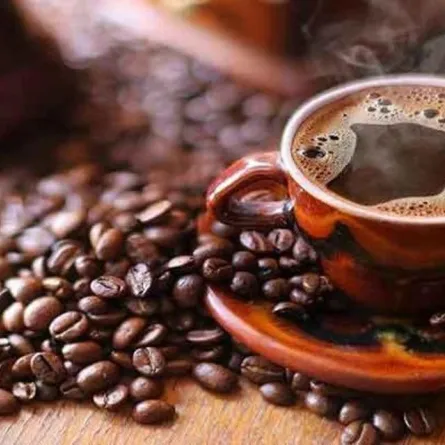 دراسة جديدة تكشف متى يجب التوقف عن تناول القهوة