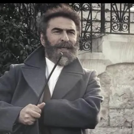 رشيد عساف سجين في زنزانة ويسعى للانتقام