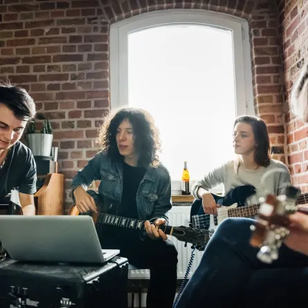 للشباب.. إذا كنتم تحبون الموسيقى إليكم 10 خطوات لتكوين فرقة موسيقية