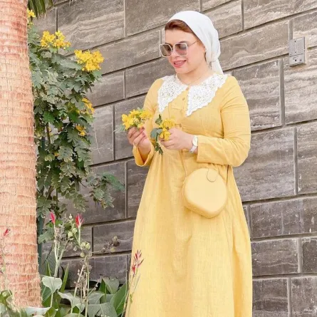 أزياء محجبات باللون الأصفر