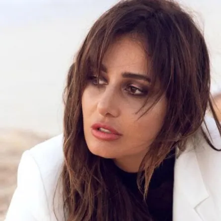 حقيقة اعتزال حلا شيحة وارتداء الحجاب بعد إلغاء متابعتها لتامر حسني ومحمد رمضان 