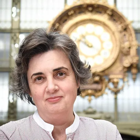 أوّل امراة مديرة لأكبر متحف في العالم 