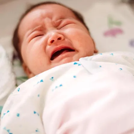 أسباب ضمور العصب البصري عند الرضع