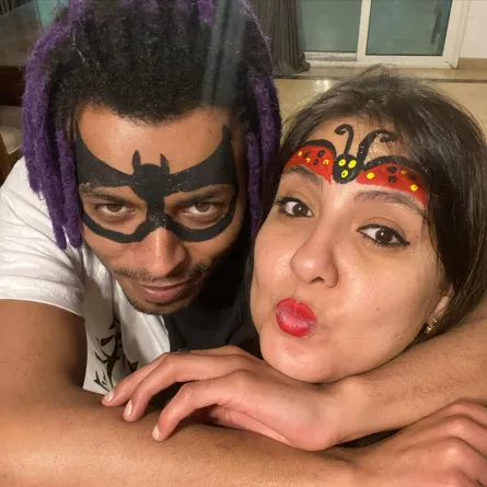 مي كساب تروج لـ ألبوم زوجها أوكا: كتالوج الكل بيمشى عليه