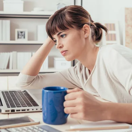 الفرق بين الإجهاد والإنهاك في العمل