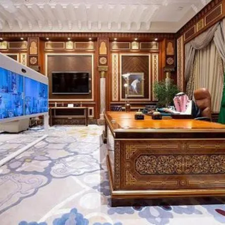 منح ذوي الأسرى مزايا ذوي الشهداء في التوظيف والقبول بالجامعات وتسهيلات النقل