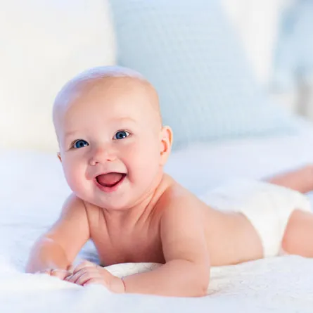 نزيف سرة المولود متى يسبب القلق 