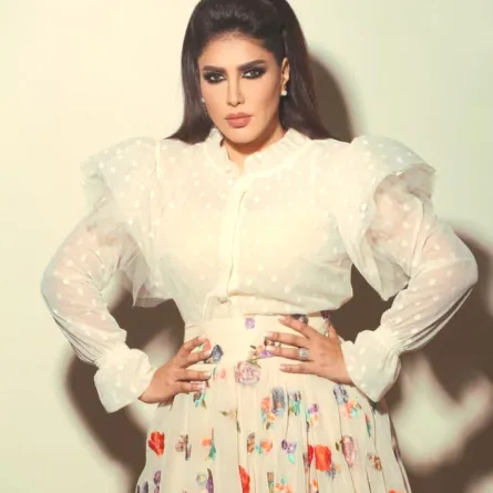 زهرة عرفات والبلام يعلنان تمديد مسرحية "قحفية وغترة وعقال"