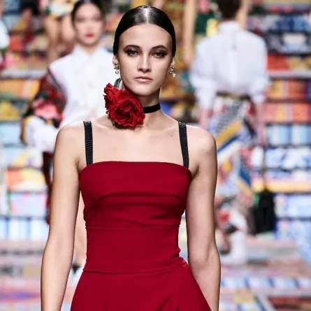 إكسسوارات أساسية لسهرات الصيف