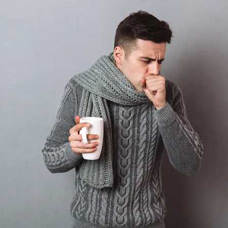 اكتشفي كيفية علاج السعال بالأعشاب بوصف طبيب