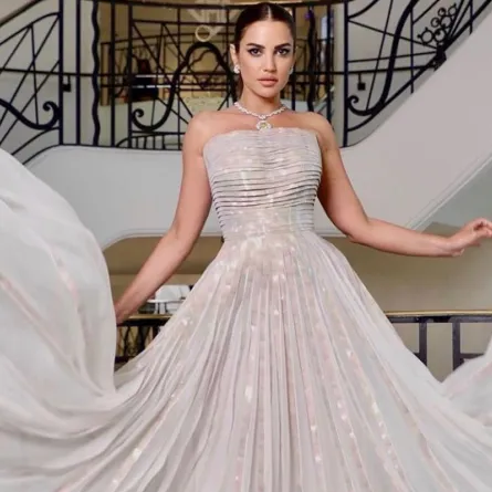 نظرة على مجوهرات النجمات من أرقى الدور العالمية خلال مهرجان كان السينمائي 2021