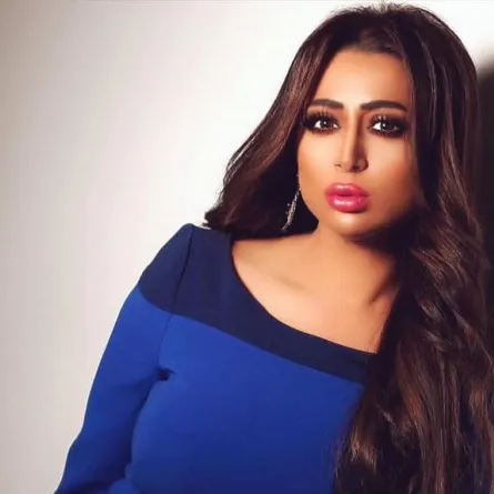 شيماء سبت تعزّي هند البحرينية وتنعى والدة الراحل على الغرير