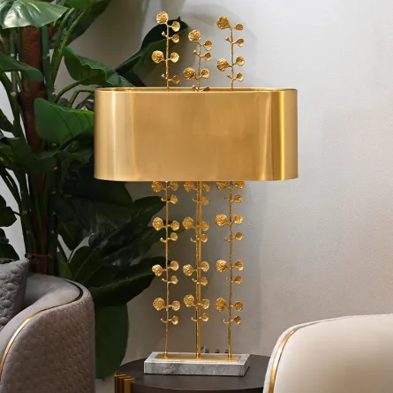 النحاس في إكسسوارات المنزل المعاصر الفخم