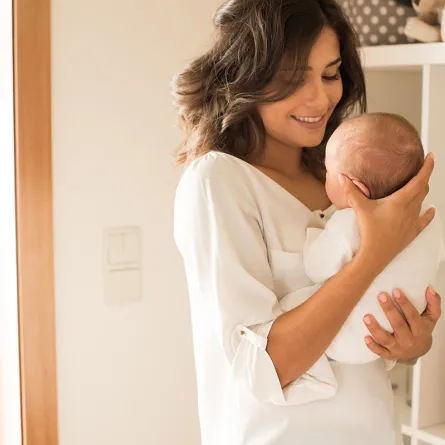 فيتامين سي أثناء الرضاعة الطبيعية مصادر وفوائده