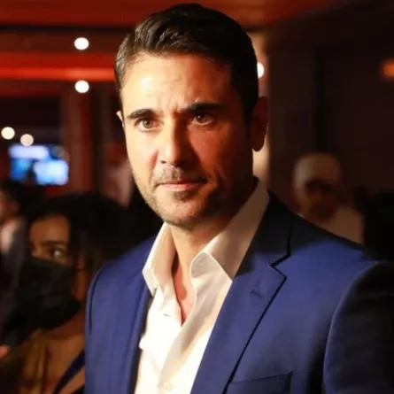 أحمد عز لـ«سيدتي»: لا تشغلني المنافسة مع كريم عبد العزيز وتامر حسني