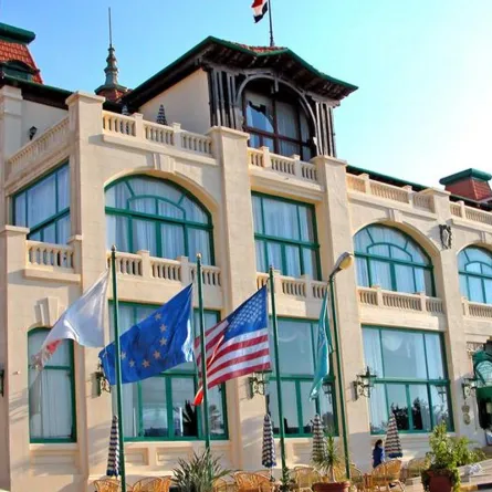 قصر السلاملك يرتدي حلة حديثة عقب 129عاماً من التاريخ