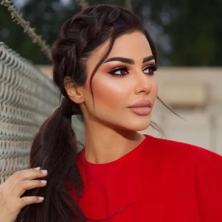 تسريحة الضفائر خيارك هذا الصيف..استوحيها من النجمات