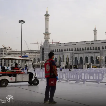 الهلال الأحمر يهيئ 25 مركزًا إسعافيًّا لاستقبال الحجاج بالعاصمة المقدسة