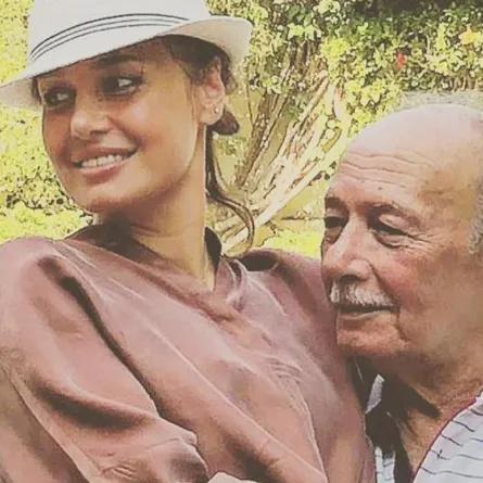 بالفيديو والد حلا شيحة: ابنتي "مخطتفة" ومعز مسعود وراء بيانها المسيء