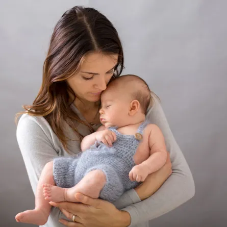 كل ما تريدين معرفته عن الاستفراغ عند الأطفال 