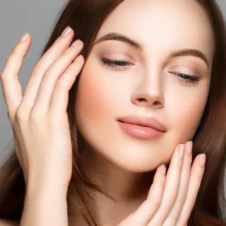 فوائد سيروم الزعفران الجمالية