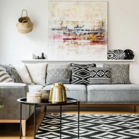 نصائح الديكور لمزج نقوش المفروشات والإكسسوارات معًا