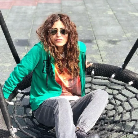 شجون الهاجري الترند الأول في الكويت عبر "إنتي مشكلة"