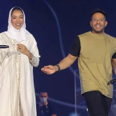 زينة عماد تشارك محمد حماقي في حفل الدمام 30 يوليو