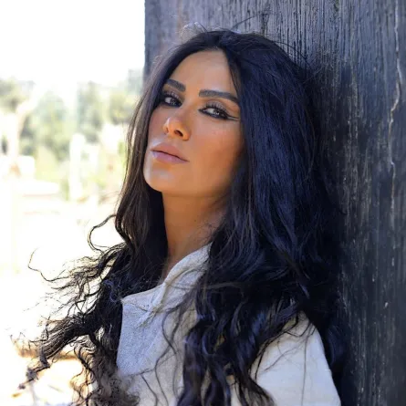 صبا مبارك تنافس على جوائز مهرجان فينيسيا بفيلم مصري