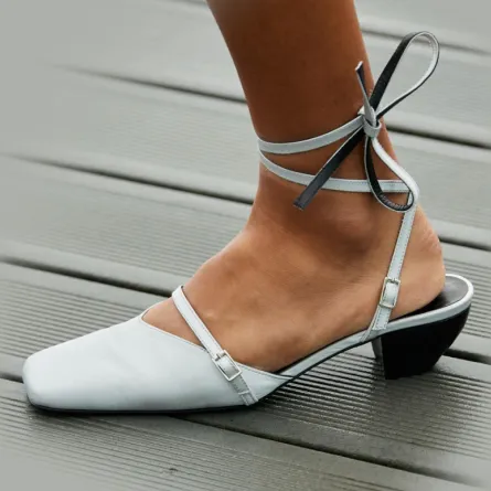 موديلات أحذية مريحة لمشاويرك النهارية