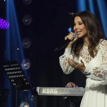 نانسي عجرم توثق حفلها الخامس في المملكة بمشاركة وائل كفوري