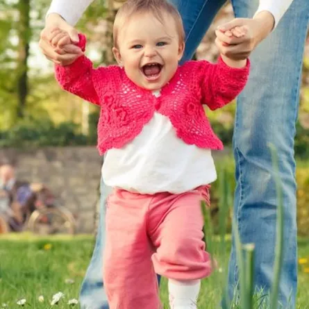 طريقة تعليم الطفل المشي