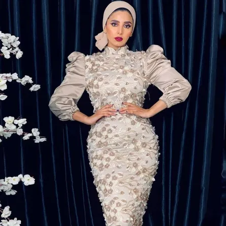 فساتين سواريه للنحيفات المحجبات