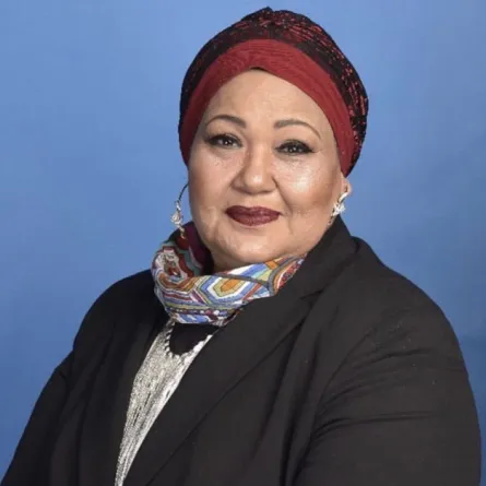 انتصار الشراح .. ابتسامة لن تغيب 