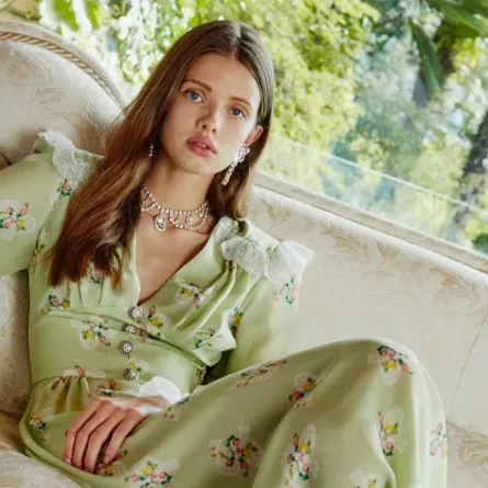 تنسيق اللون الأخضر بأسلوب عصري أنيق