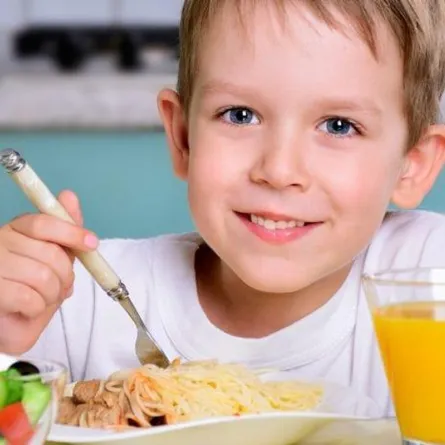 نظام تغذية خاص للطفل الرياضي