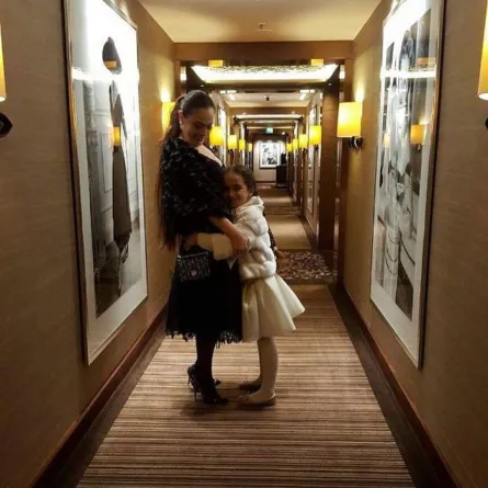 بأول صورة تكشف ملامحها: شريهان تحكي قصة إنجاب ابنتها "تالية القرآن" .. حلم كان يستحيل تحقيقه