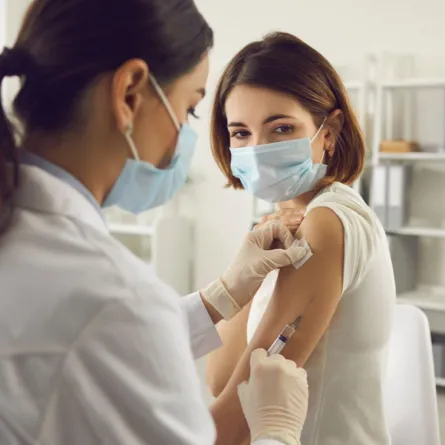 معلومة صادمة عن لقاح فايزر يجب على الجميع معرفتها